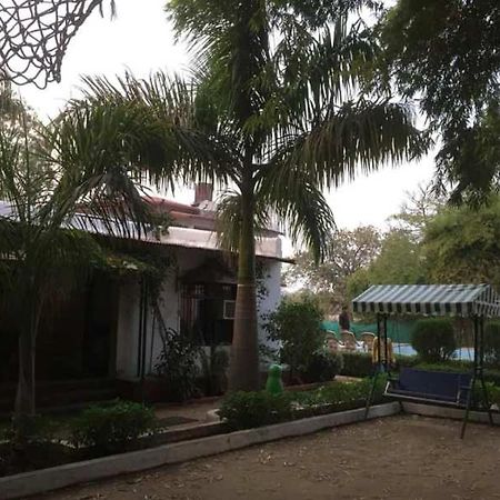 Golbro Tiger View Resort Tala  Экстерьер фото
