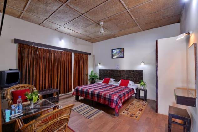 Golbro Tiger View Resort Tala  Экстерьер фото